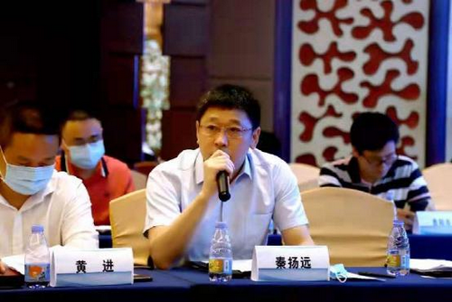 黔东南州人民政府副州长秦扬远率州投促局,州工信局,州驻广办等相关
