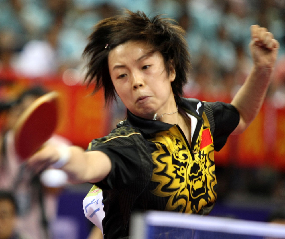 张怡宁在北京奥运会时,为什么被裁判要求临时换球拍?