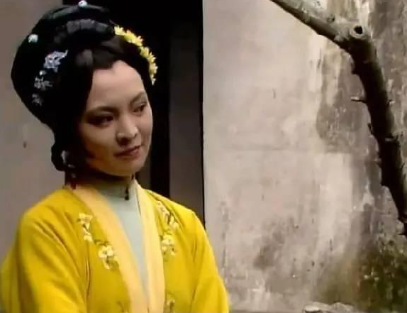 《红楼梦》薛蟠为什么哄不好夏金桂?