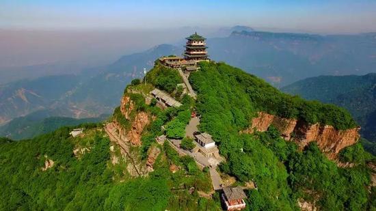 曾经道教洞天福地中的十大洞天,如今成为风景绝佳的旅游去处