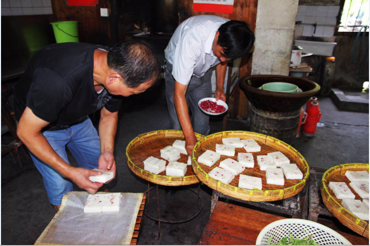 江苏苏州非遗美食"冰雪糕"