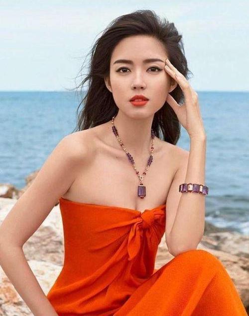 来自河北的8位美女明星,她被称为跳水女皇,退役后嫁入