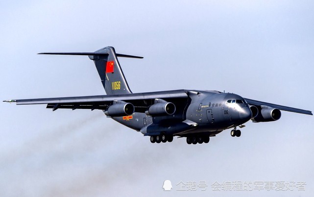 中国经济总量和美国的差距是多少_中国和美国抗疫差距