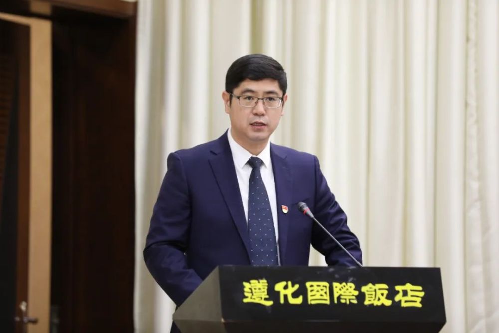 张福增被任命为遵化市人民政府副市长,代理市长