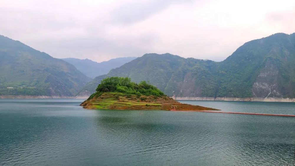 都江堰紫坪铺水库