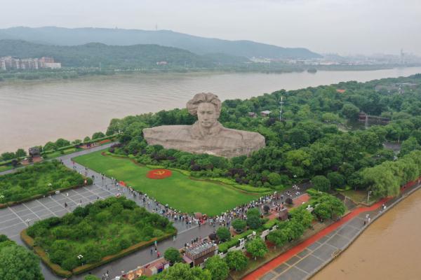 长沙橘子洲景区恢复开放