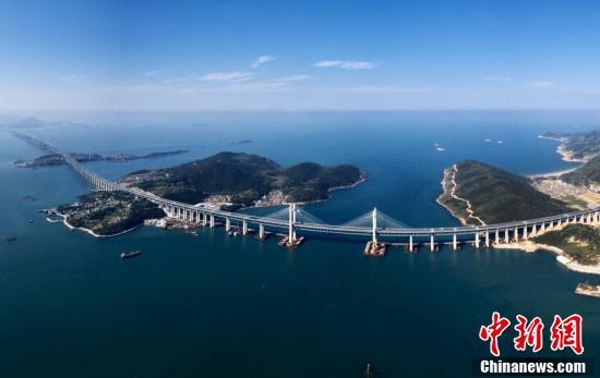 为"建桥禁区"的福建平潭海峡,是世界最长,国内首座跨海峡公铁两用大桥