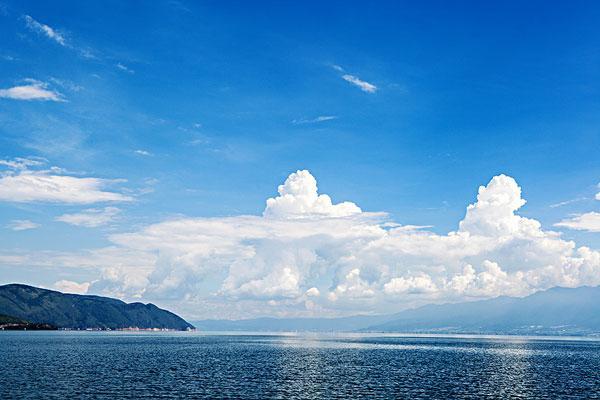 云南大理十大必去旅游景点推荐—洱海#低音号旅游