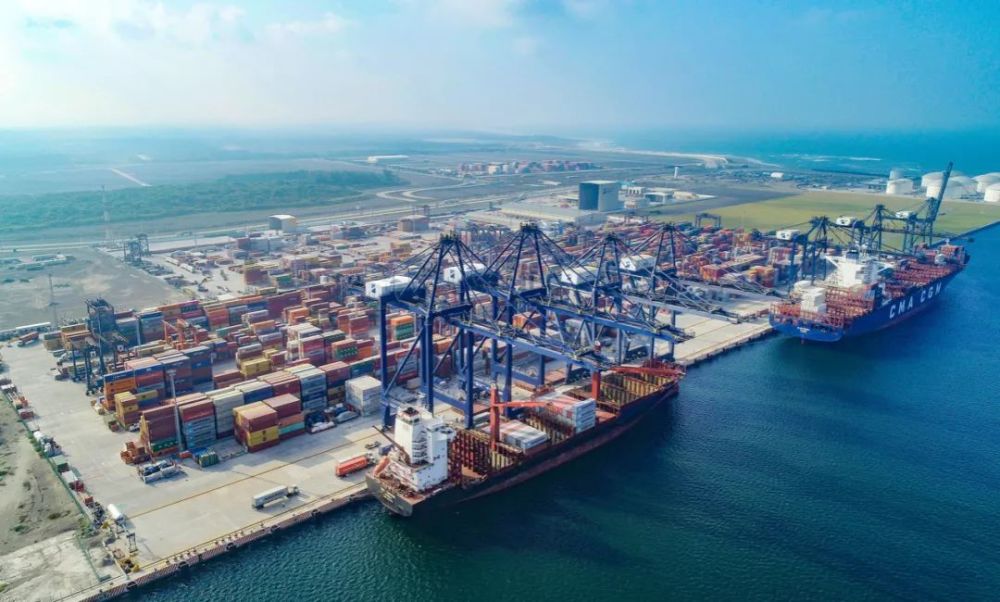 维拉克鲁斯港超越曼萨尼约港成为墨西哥乃至中美洲地区的第一大港