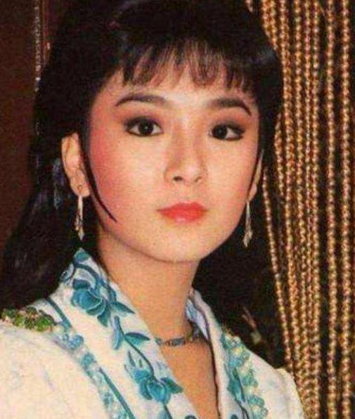 琼瑶干女儿赵永馨遭初恋家暴恐吓,2003年又险为爱跳楼