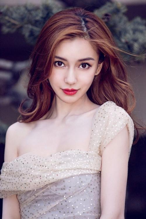 angelababy超美,angelababy美图 有一种美,叫angelababy盘发!网友:这不是行走的黑天鹅吗?