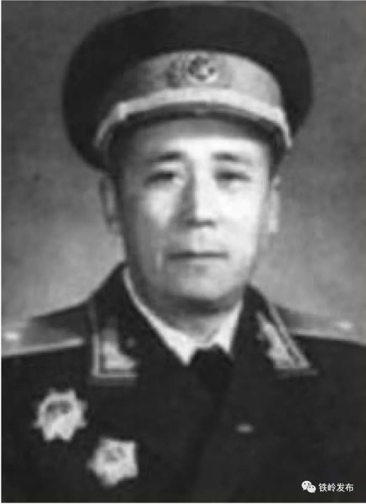 于权伸(1904-1973,辽宁省西丰县人.