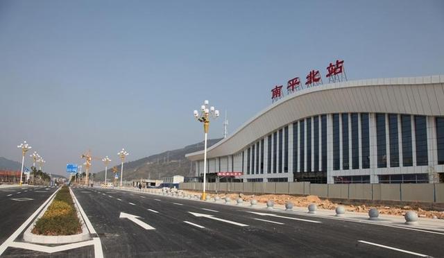 福建gdp人均_福建gdp(3)