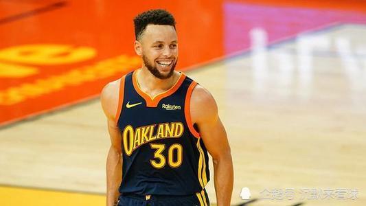 nba下赛季年薪最高的十大球星:库里领衔,8名球星超4000万
