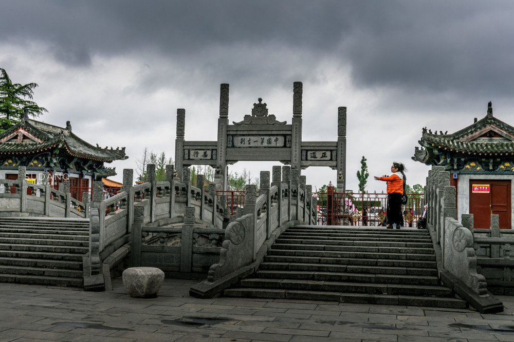 天下第一寺在哪里河南洛阳千年古都的佛教发展