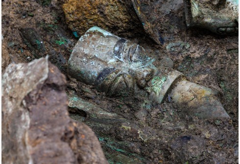 三星堆新出土千余件重要文物