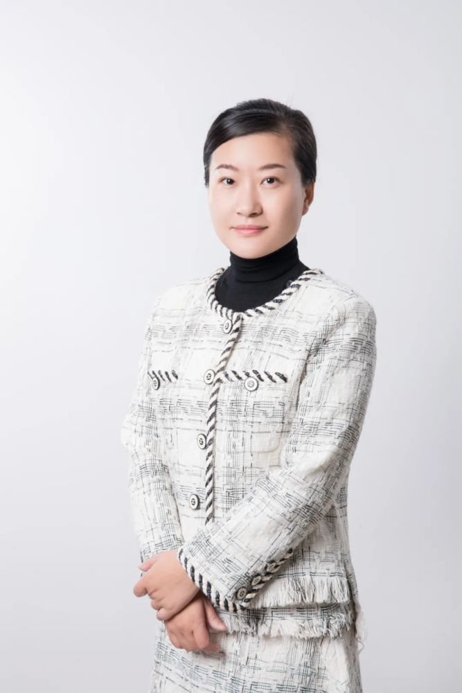 江门市华讯方舟科技有限公司董事长 李茜