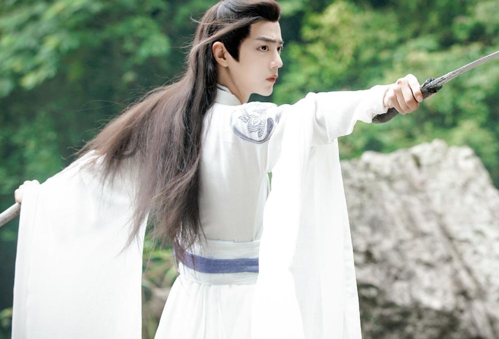 肖战新剧《玉骨遥》路透扮相神似《陈情令》,华丽阵容
