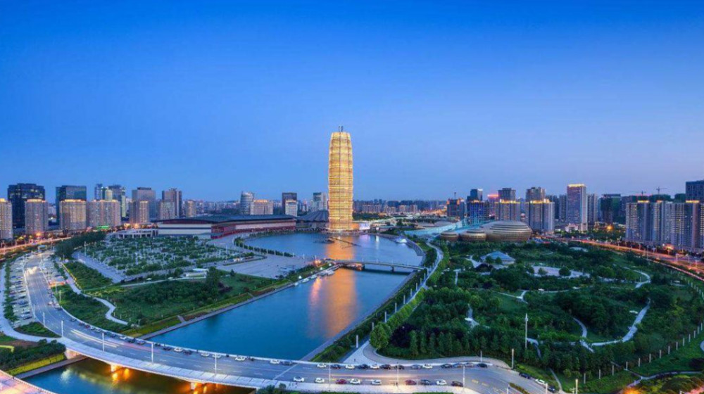 长沙郑州经济总量_长沙2020年经济占比图