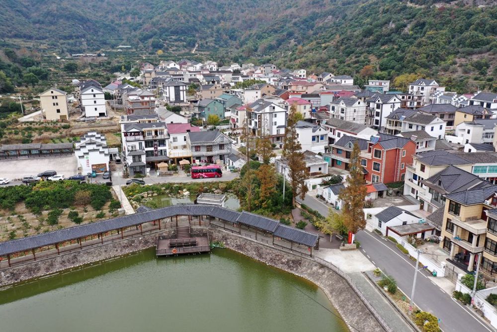 中国美丽休闲乡村,象山墩岙村,山塘变南湖