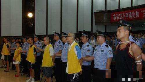 广西北海犯罪团伙西头帮覆灭记