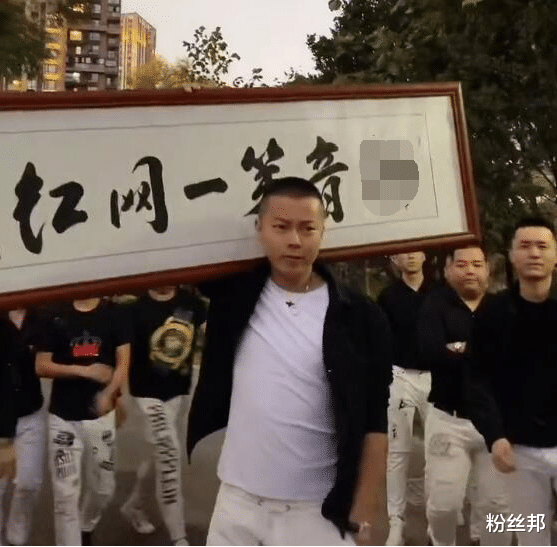 舞帝利哥要做抖音一哥?胜仔回应评价,人家"狂"那是有资本