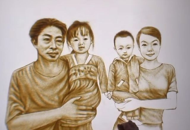 "错换人生"许敏:收获神秘全家福沙画,网友:把郭威画得