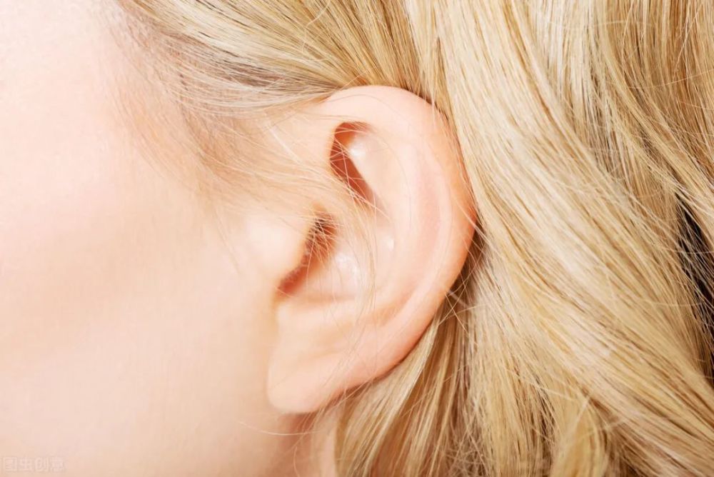 你的耳朵是"精灵耳"吗?和普通人的耳朵有什么不同.