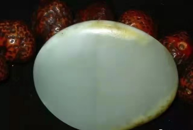 和田玉中的水线