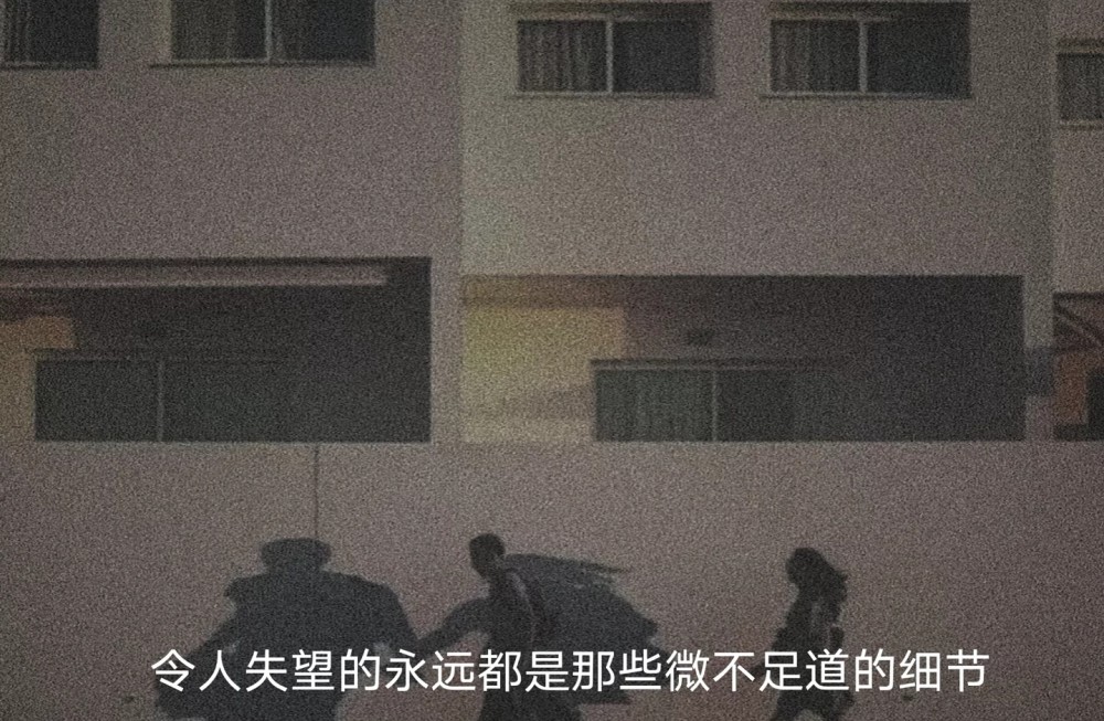 关于"丧甜"的情感文案短句