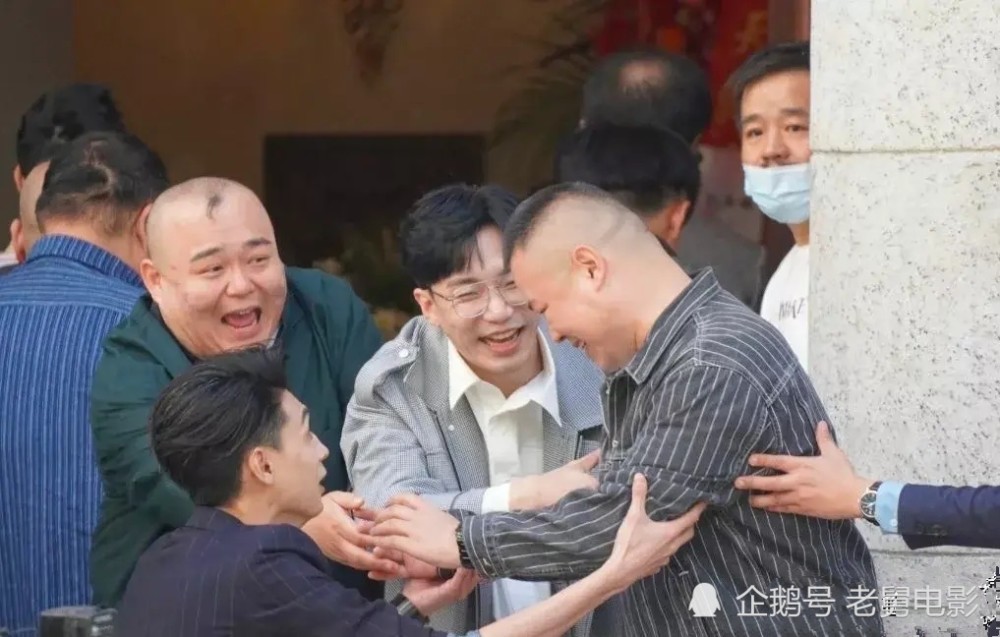 《德云瓦舍》的拍摄,麒麟剧社演出,于谦老师演话剧,还有其他演员们的