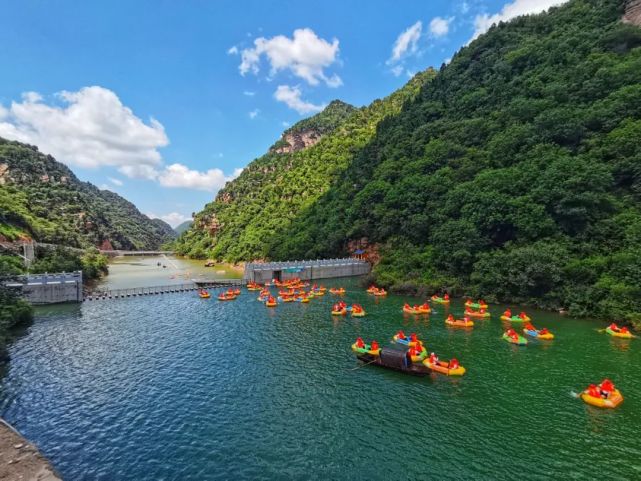 走仰韶酒庄仙门山漂流去