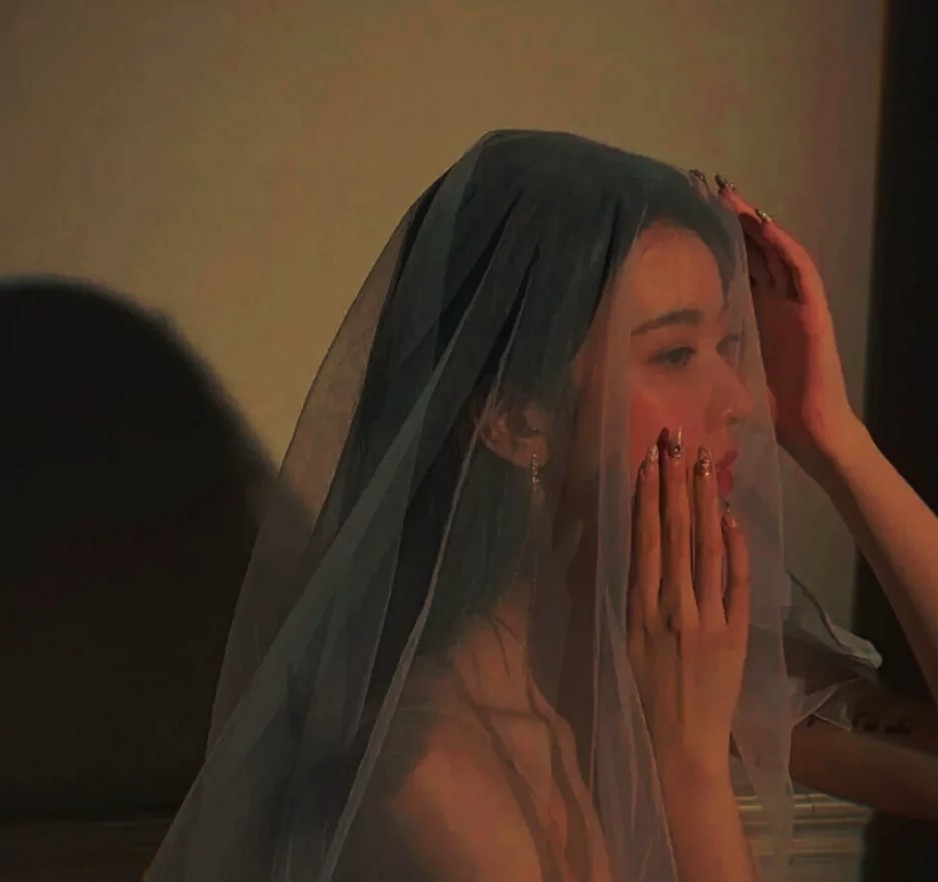 ins复古女生头像‖自卑溢出来就变成了温柔与安静