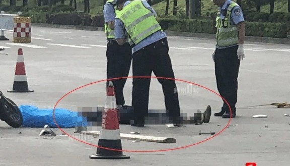 震惊!柳州一女骑手被撞身亡,肇事车逃逸,交警已锁定!