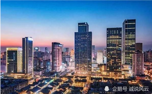 深圳经济总量位居_深圳经济特区
