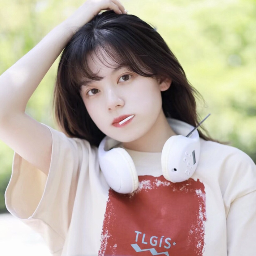 干净的女生头像