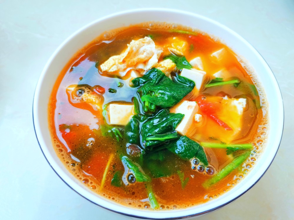 夏季炎热多喝汤,这碗"蔬菜汤"记得喝,不用慢炖,管饱又