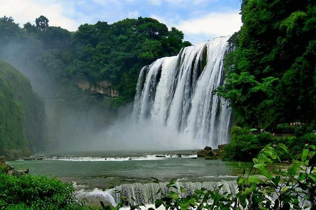 贵州280个a级景区中,最值得去的五大景区,黄果树瀑布位居榜首