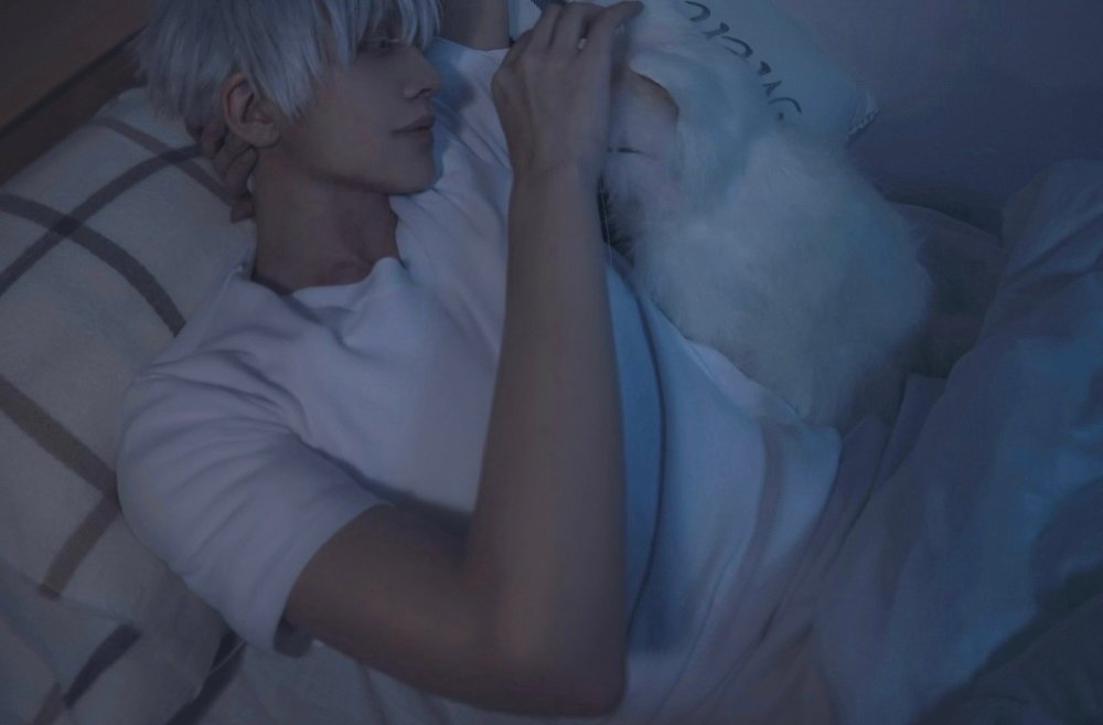 cosplay五条悟养猫记,五条悟走出二次元,白毛墨镜细节