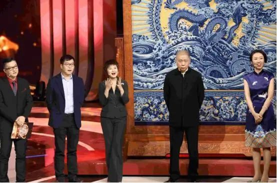 马未都从不公开的4件藏品:市价已超过10亿,妻子都不知