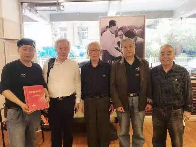 的追踪,在台南一带隐蔽的中共地下党员张璧坤及该组织人员全部被抓获