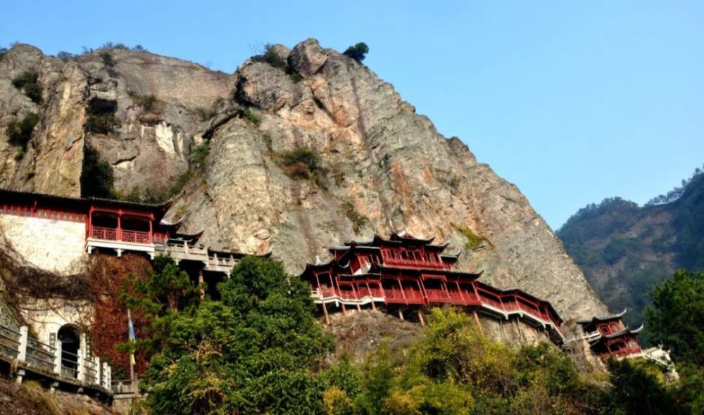 我国的8大悬空寺建造之奇令人赞叹