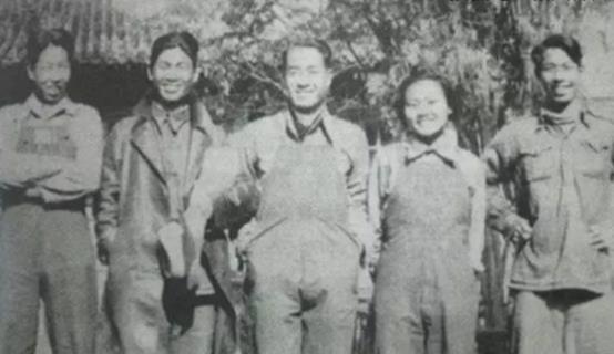 1941年王洛宾连夜赶回兰州的家,妻子却冷淡问道:你回来住哪里?