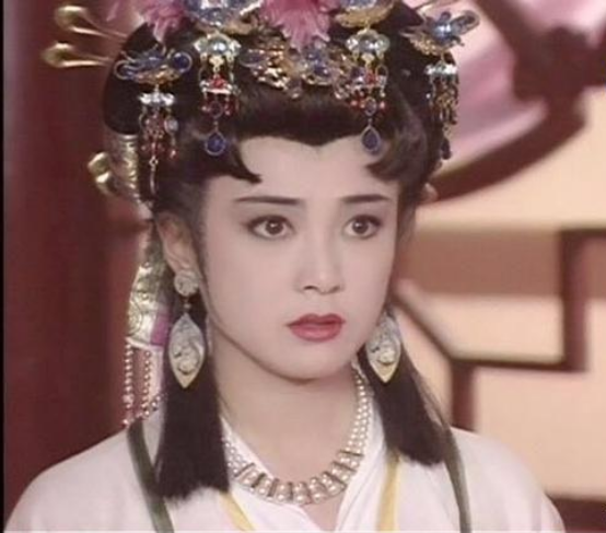 《封神榜》31年,傅艺伟现实中还是栽了,94岁的蓝天野活成姜太公