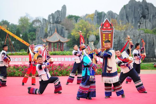 走进阿诗玛的故乡探访石林彝族撒尼古村落