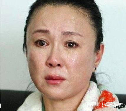 "最美妲己"到阶下囚,36岁赔光家底的傅艺伟,52岁与妹妹双双入狱