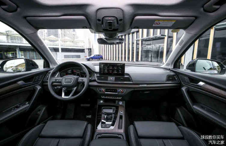 2020Q5L款中控改大屏,2020款奥迪q5l内饰 优惠14个点起,中控屏更大,奥迪新款q5l值得买吗?