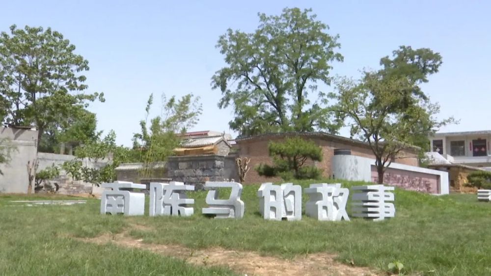 孟人均