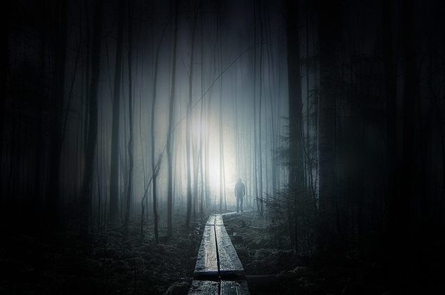 梦境中的哀伤，解读梦中人言引发的情感波澜