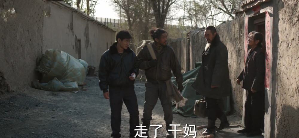 梦境迷雾，解读梦见父母被枪打死的深层预兆